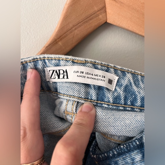 Zara mom jeans - Picture 2 of 2